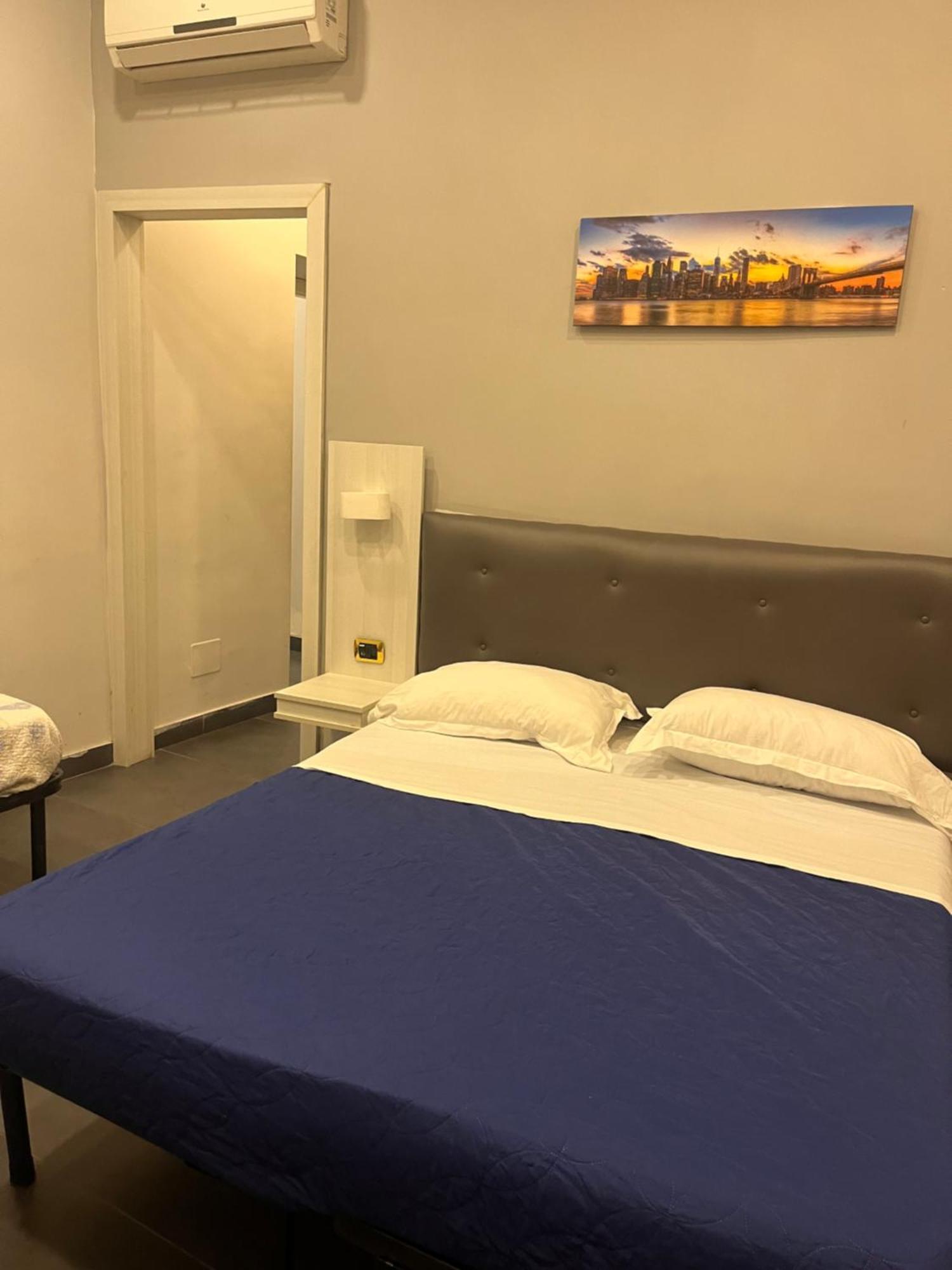Oceania Hotels Napoli Bagian luar foto