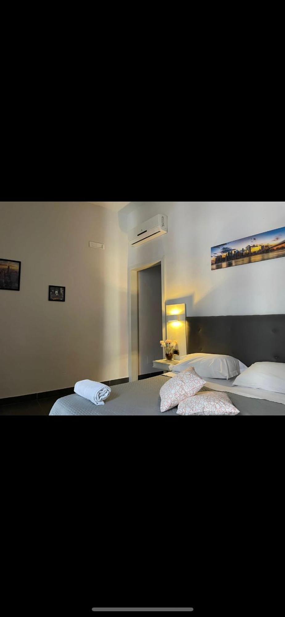 Oceania Hotels Napoli Bagian luar foto